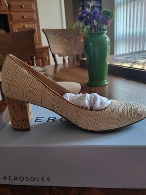 AEROSOLES Beige Woven Cork Block Heel Pumps